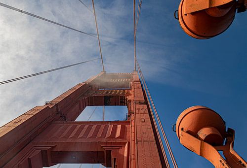 Pont du Golden Gate, pilier central