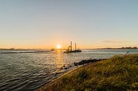Evening on the Nieuwe Maas