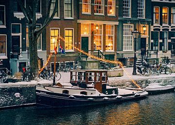 Wintersfeer aan de Brouwergracht van Tom Elst