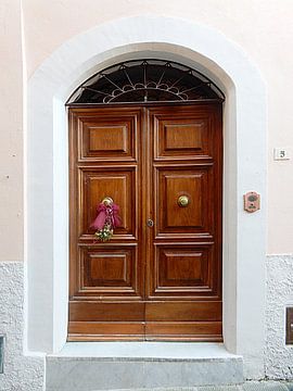 Doorway 2 Panicale van Dorothy Berry-Lound