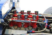 Moteur V8 d'une voiture de course Lola