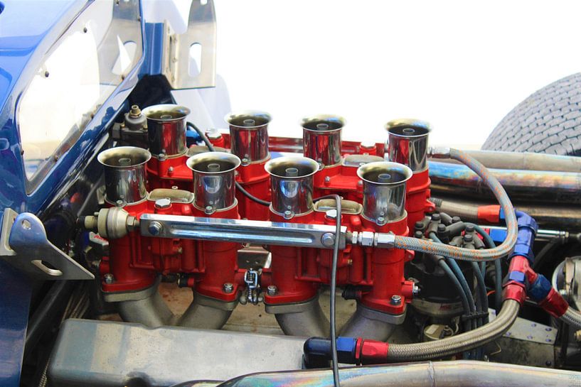 V8 Motor eines Lola Rennwagens von Marvin Taschik
