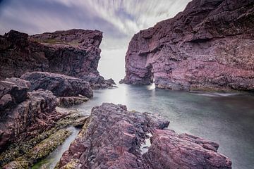 Pont naturel de Tickle Cove (Terre-Neuve).
