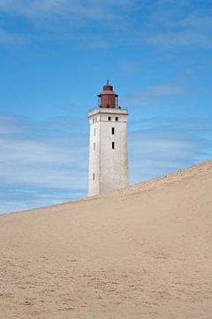 Der Leuchtturm Rubjerg Knude Fyr in Dänemark
