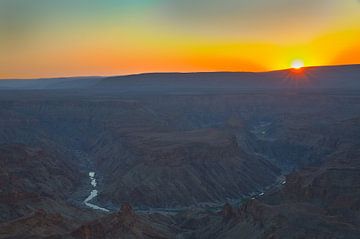 Zonsondergang Fish River Canyon Afrika  sur Dexter Reijsmeijer