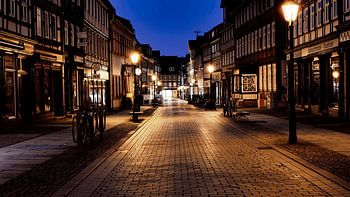 Wernigerode bei Nacht – Warme Lichter in historischer Kulisse