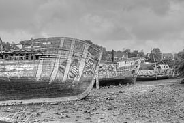 HDR urbex Cimetiere a bateaux scheepskerkhof te Quelmer bretagne