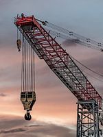 Lifting block of a floating trestle on lifting arm