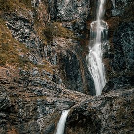 Schöner Bergwasserfall in Lech von Bart cocquart