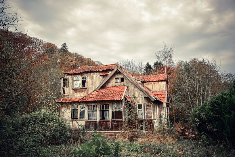 Little House van Laurent Jack