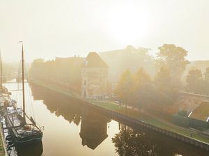 Zwolle Thorbeckegracht an einem nebligen Herbstmorgen