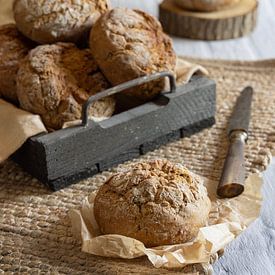Fine bread by Marga Goudsbloem