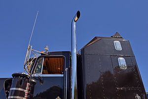 Kenworth W900B