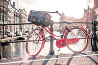 Fiets op de Amsterdamse gracht