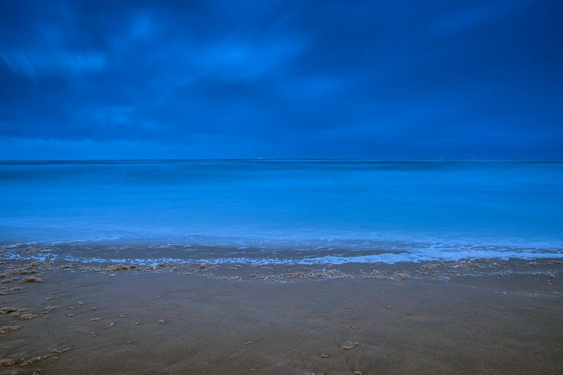 Duistere Noordzee I van Evert Jan Luchies