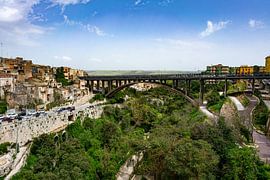 Ragusa-Corleone-brug van Stefan Havadi-Nagy