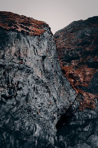 Black Sand Beach in IJsland: Ruige Schoonheid van Reynisfjara