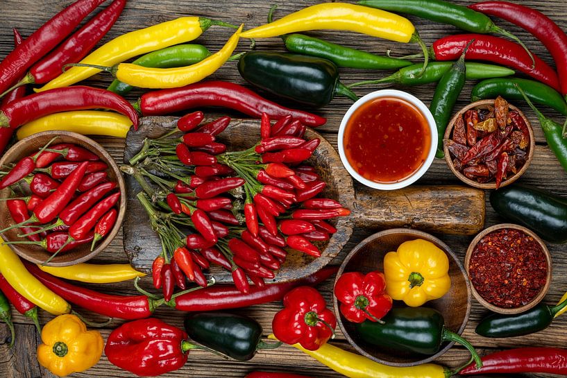 Épices fortes - variété de piments et de paprika par Photo Art Thomas Klee