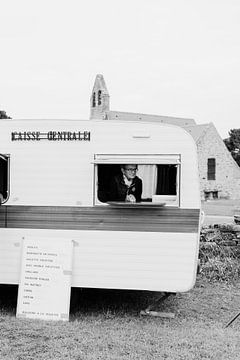 vintage markt | Frankrijk | Bretagne | Mosselen | Caravan | Retro van Iris van Tricht