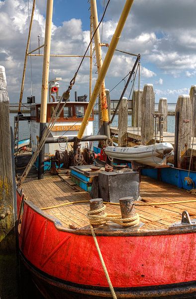 Vissersboot 'Ursus II'  op Terschelling van Tony Unitly