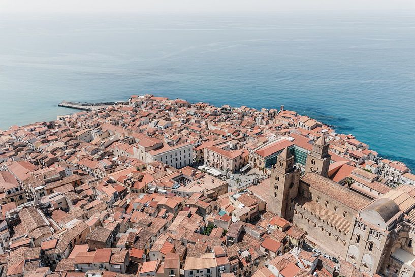 Uitzicht op Cefalu in Sicliië van Photolovers reisfotografie