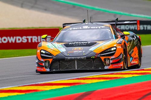 McLaren 720S GT3-raceauto op Spa-Francorchamps