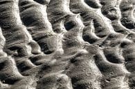 Zand structuur | Het wad | Terschelling- 4 van Marianne Twijnstra thumbnail