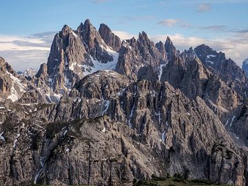 Majestätische Drei Zinnen in Südtirol – ikonisches Bergmassiv der Dolomiten, spektakulär in Licht, Form und alpiner Landschaft von Miriam Schwarzfischer Fotografie