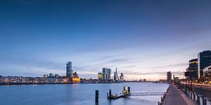 Sonnenuntergang an den Boompjes Rotterdam von Ilya Korzelius