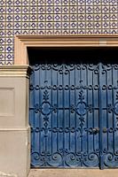Blue tiles with blue door | Travel photo and architecture photo of Porto Portugal
