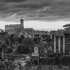 Italië in vierkant zwart wit, Rome - Forum Romanum van Teun Ruijters