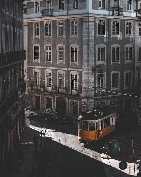 Lisbon by Hello Pompoyo