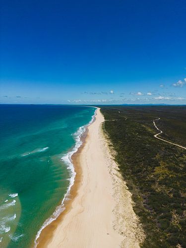 Luchtfotografie de scheiding tussen het water en het land