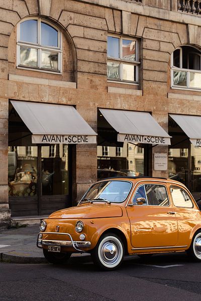 Orangefarbener Vintage-Mini in Paris von Bas Verburg
