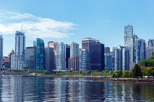 Vancouver city skyline by Menno Schaefer