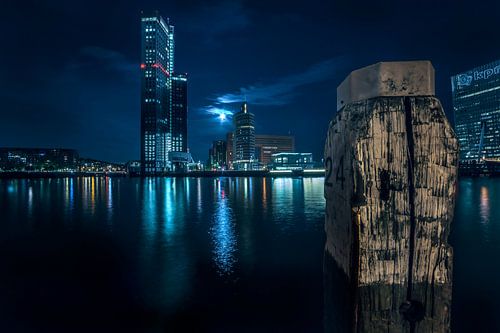 Rotterdam Moon