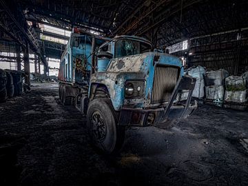 Old Truck by Gerrit de Groot