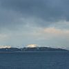 Schneebedeckte Gipfel in Norwegen von Capture the Light