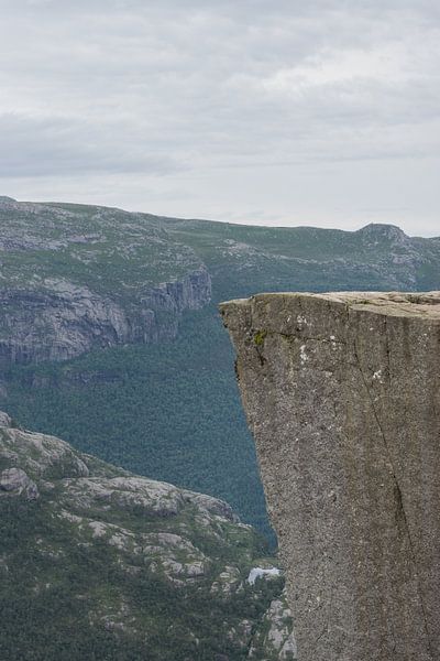 Preikestolen in Noorwegen van Patrick Verhoef