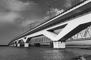 Moerdijkbruggen