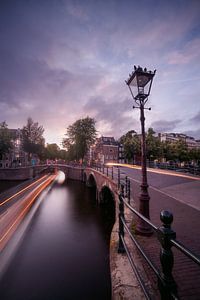 Amsterdam at night van Thomas Kuipers