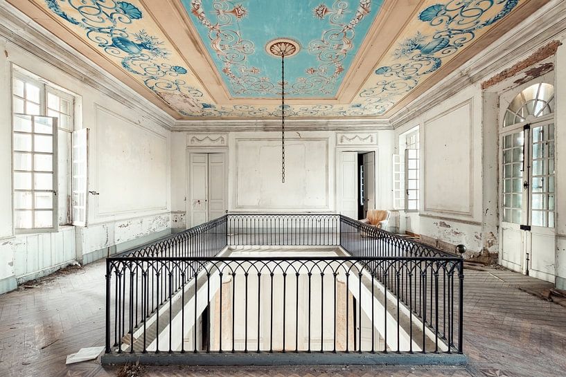 Abandoned castle by Times of Impermanence