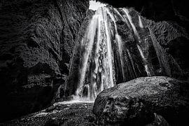 Gljúfrabúi – De verborgen waterval van Stedelijke landschappen - Rick Van der Poorten Fotografie
