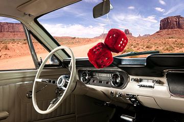 interieur van een 1964 Ford Mustang in de Grand Canyon, USA van Ruurd Dankloff