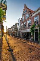Eerst Zonnestraal Exact Door Straat