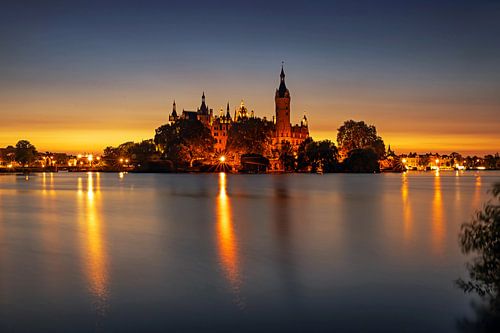 Schwerin Castle at sunset