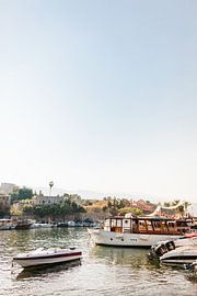 Boote in goldener Ruhe von Nienke van Denderen