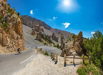 Rotsformaties van de  Col d'Izoard,  Casse Deserte, Cervières, Hautes Alpes, Frankrijk van Rene van der Meer