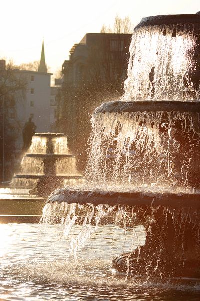 Brunnen am Bowling Green vor dem Kurhaus, Wiesbaden van Christian Müringer