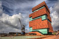The iconic MAS (Museum by the stream) with its beautiful cloudy sky